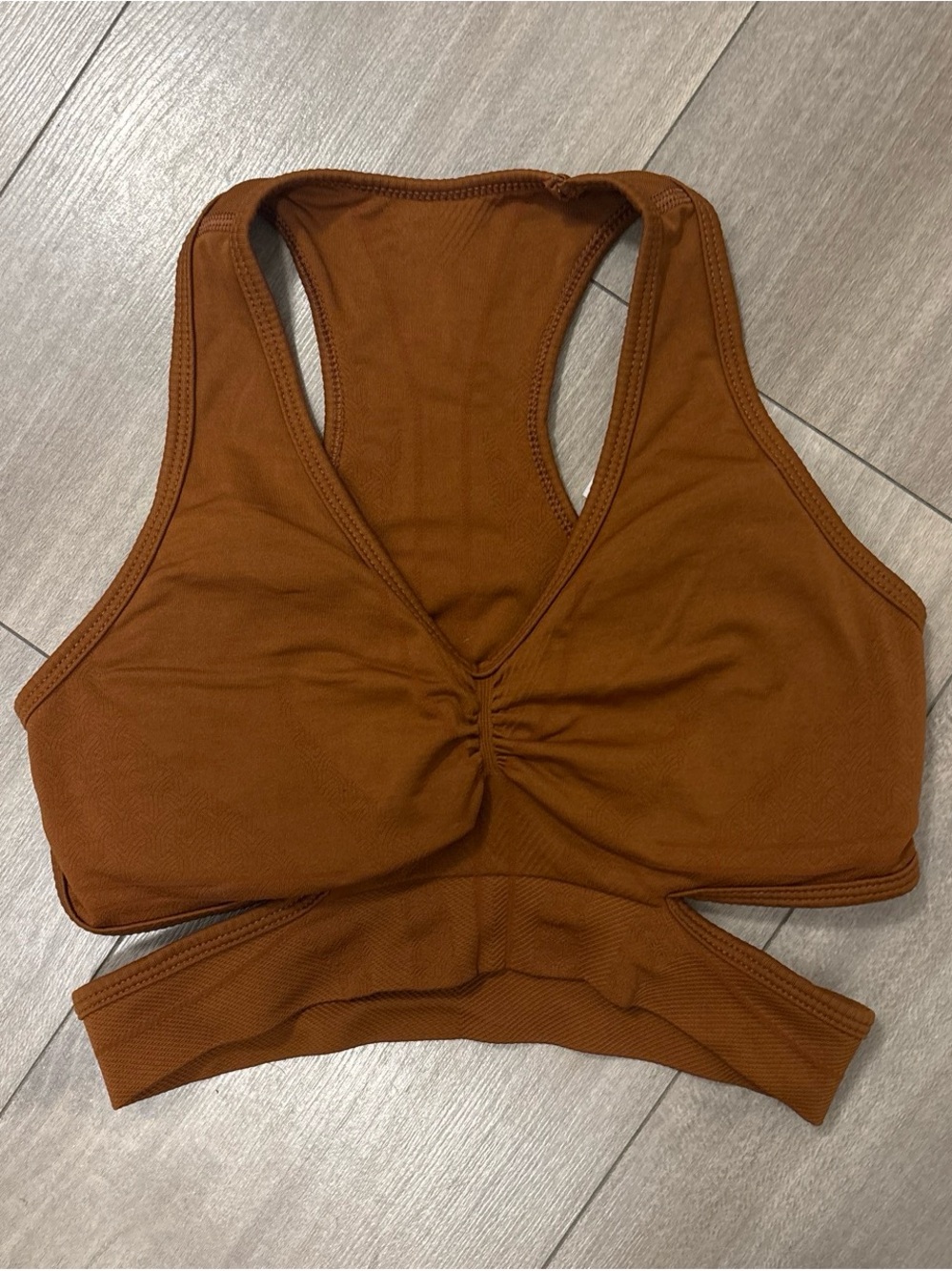 Alphalete Rust Brown V-Neck Racerback Bralette